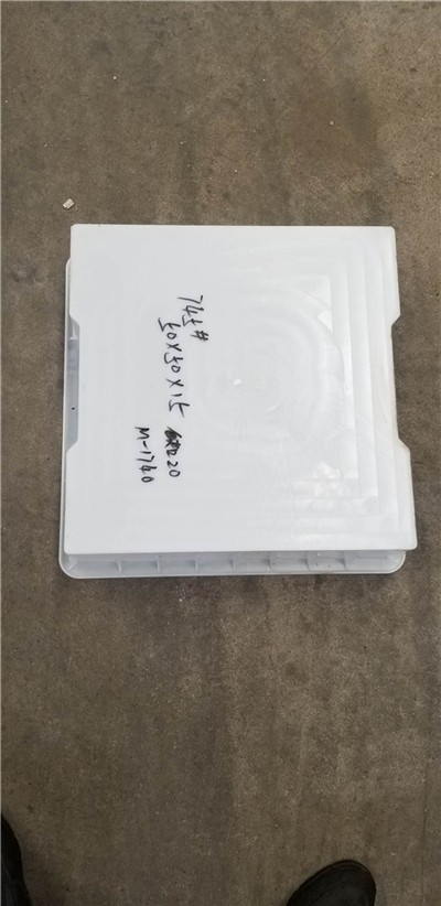 湖北缺口盖板模具-郴州塑料模具